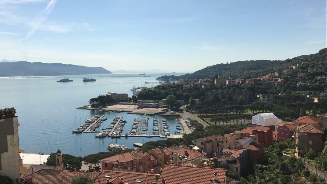 Jolly Roger Affittacamere La Spezia Eksteriør billede
